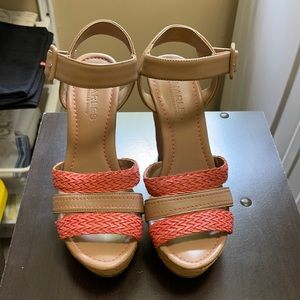 Charles David Sandals size 6 women